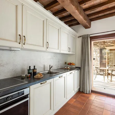 Rio Rosso By Palazzo Di