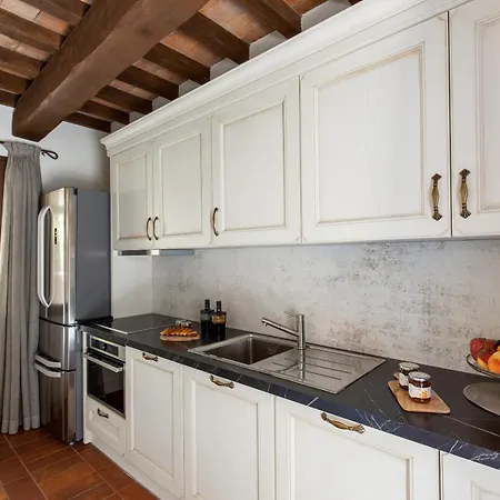 Villa Rio Rosso By Palazzo Di *